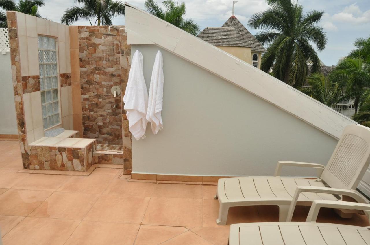 Beach Penthouse A25 Sandcastles Очо-Риос Экстерьер фото